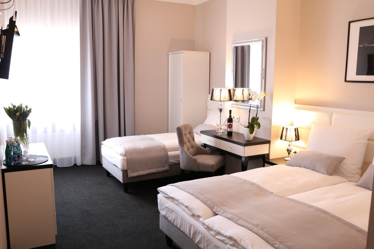 Hotel Villa Casino Slubice  Luaran gambar