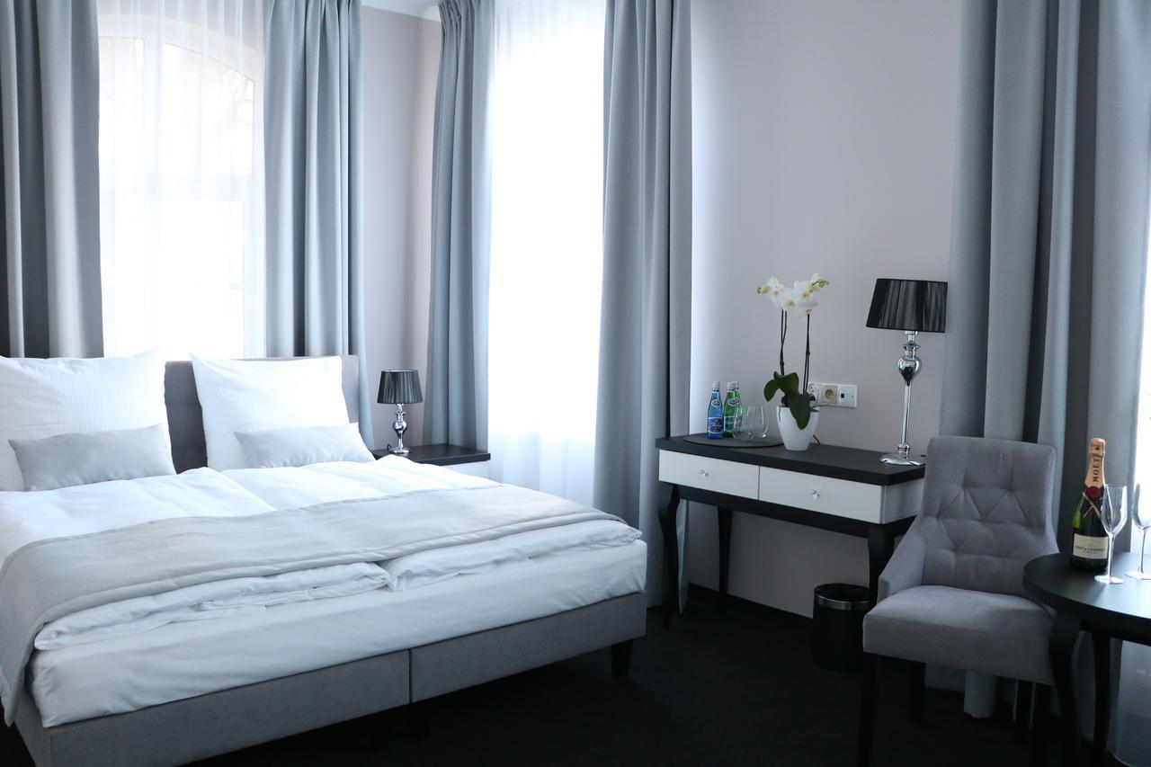 Hotel Villa Casino Slubice  Luaran gambar